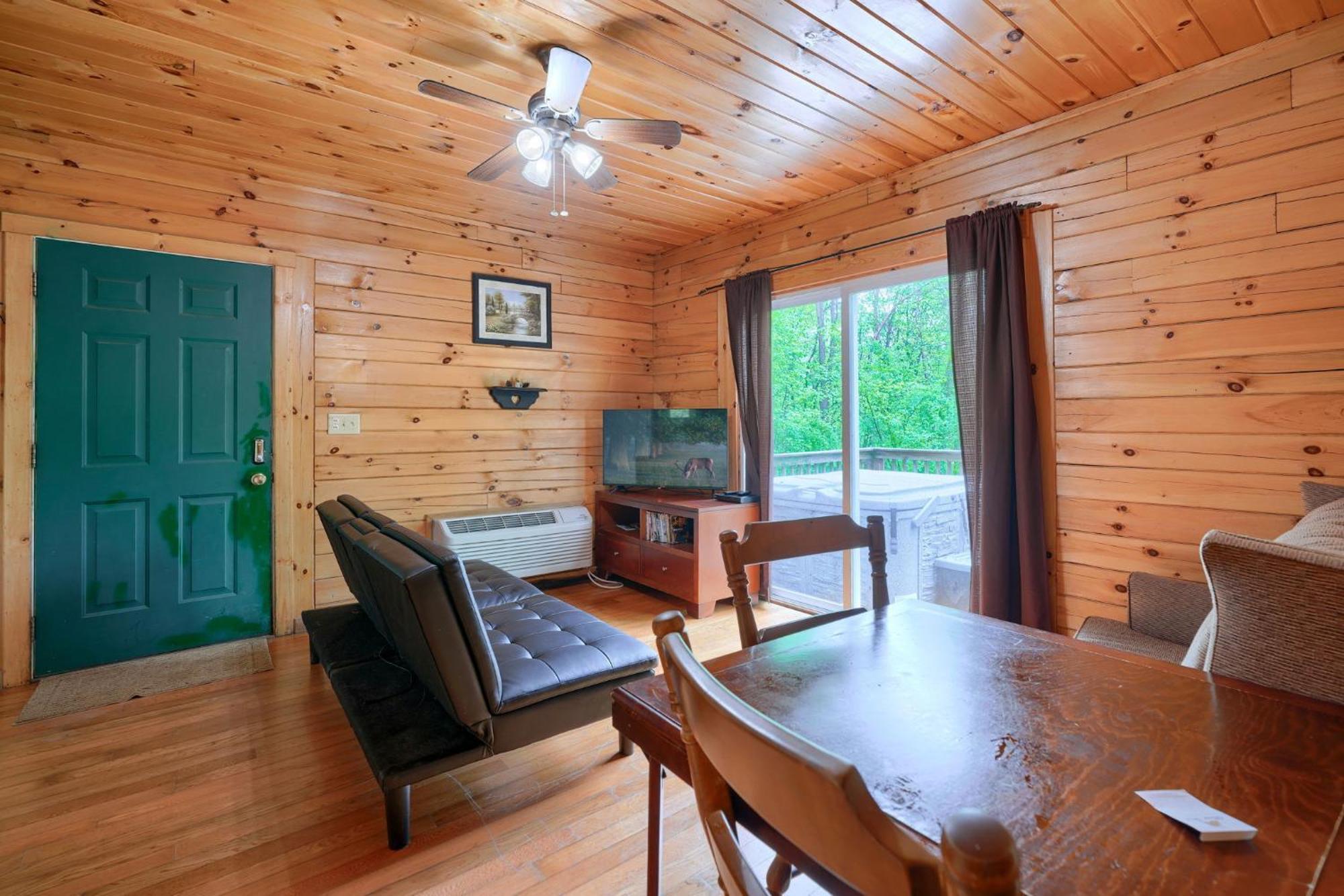 Blue Rose Cabins - Big Woody Cabin Logan Esterno foto